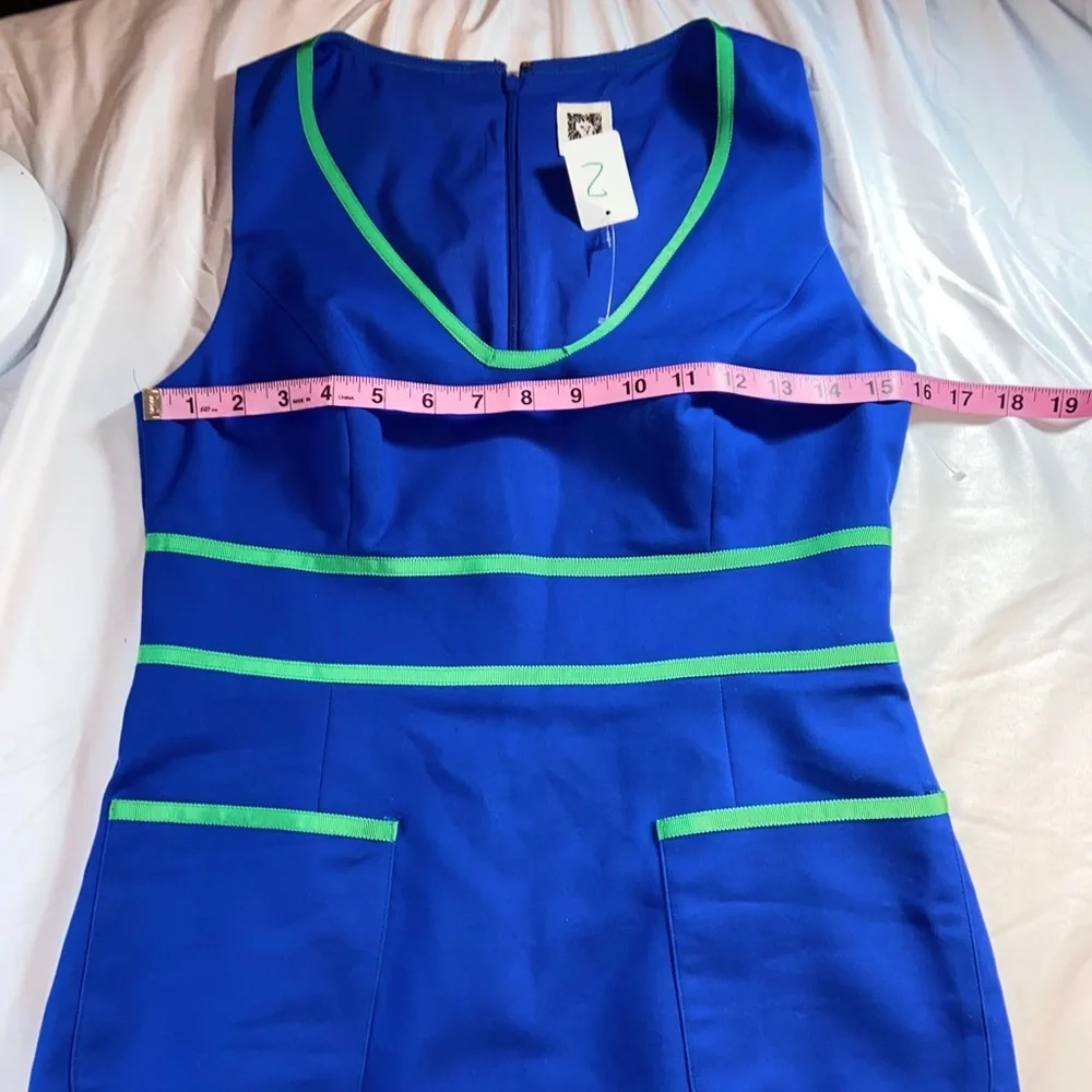 💙✨ Anne Klein Blue Sheath Dress w/ Green Trim – Size 2 💼💚 - Picture 9 of 12